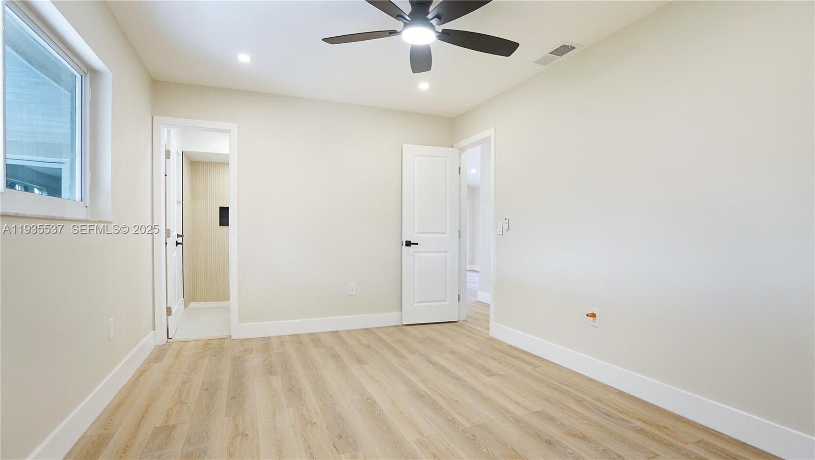 SUNRISE GOLF VLG SEC 24 - Residential