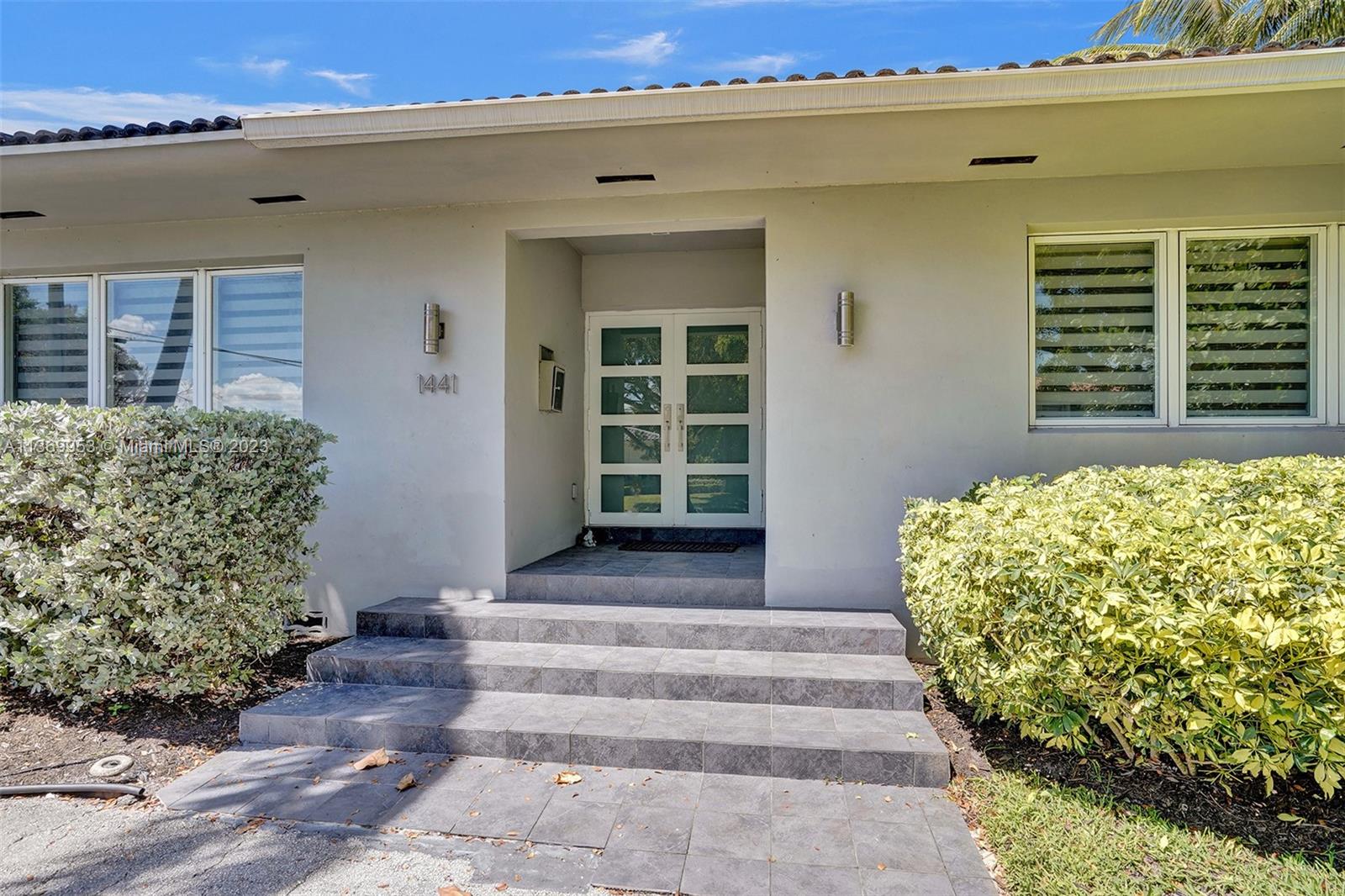 MIAMI SHORES BAY PK ESTAT - Residential