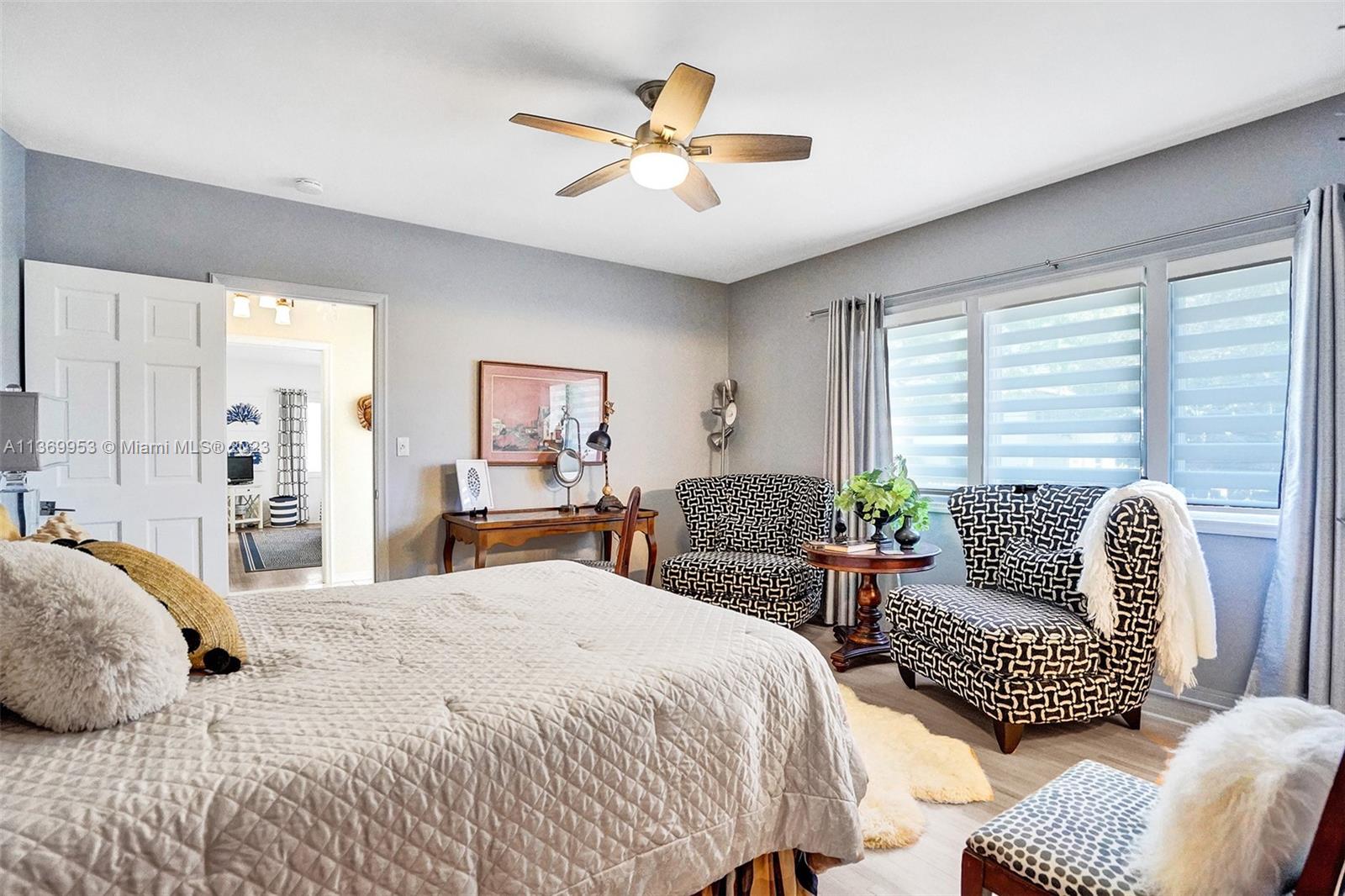 MIAMI SHORES BAY PK ESTAT - Residential