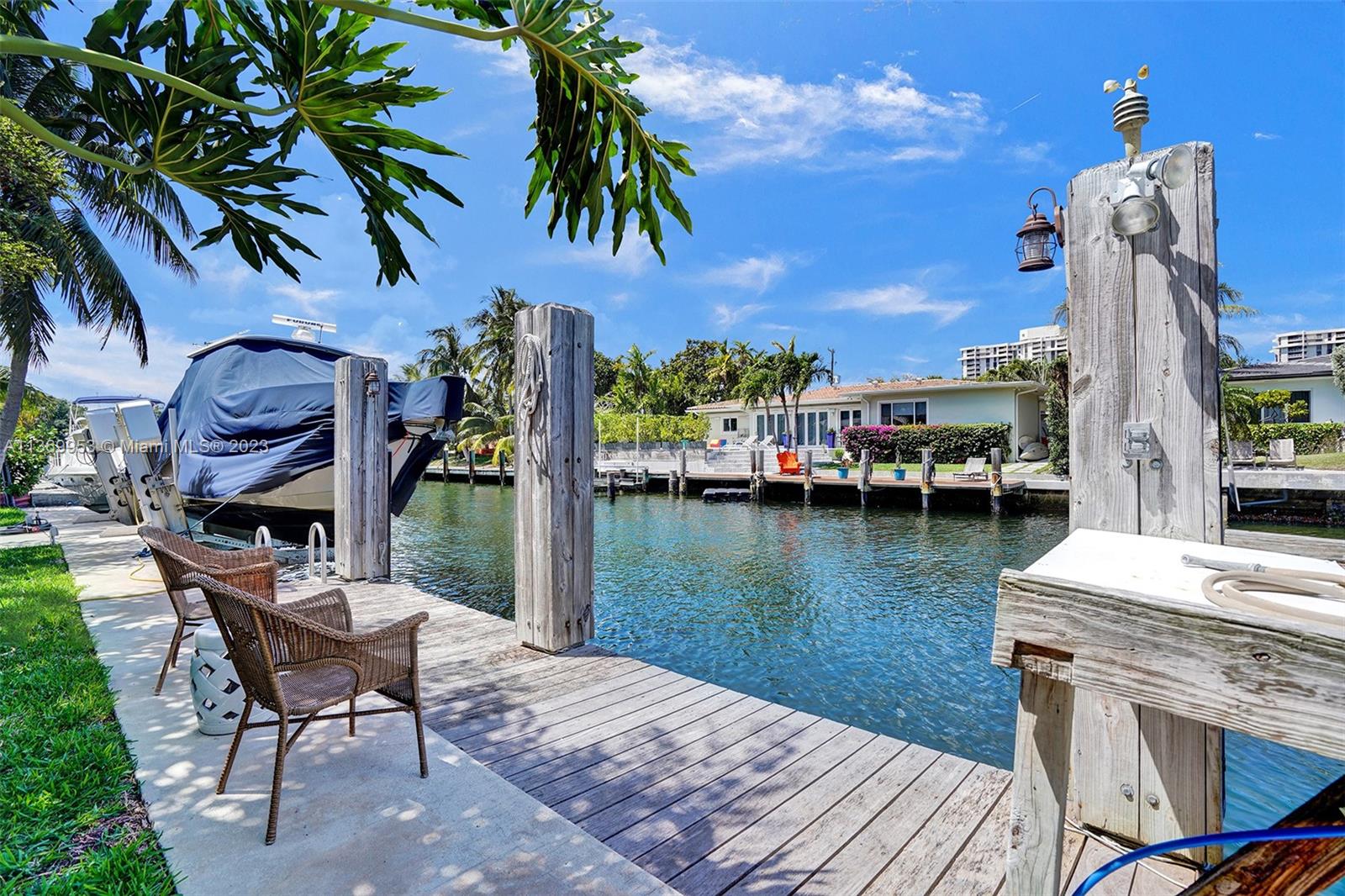 MIAMI SHORES BAY PK ESTAT - Residential