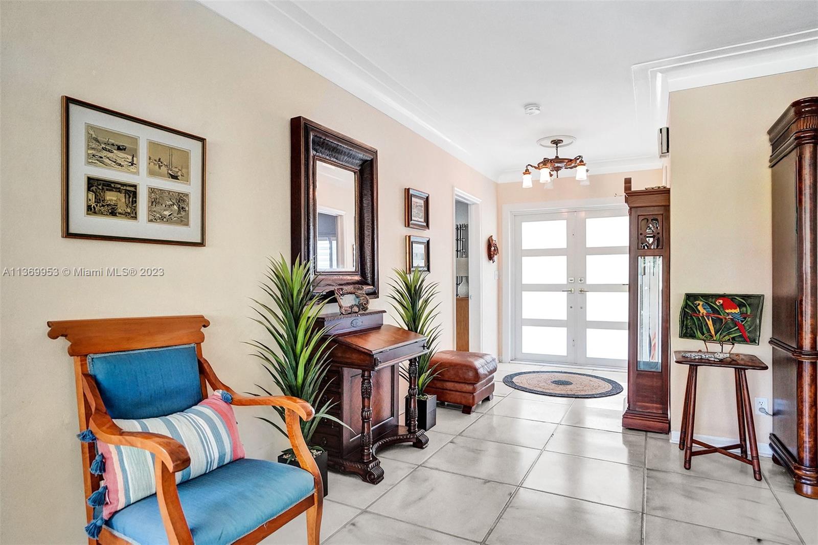 MIAMI SHORES BAY PK ESTAT - Residential