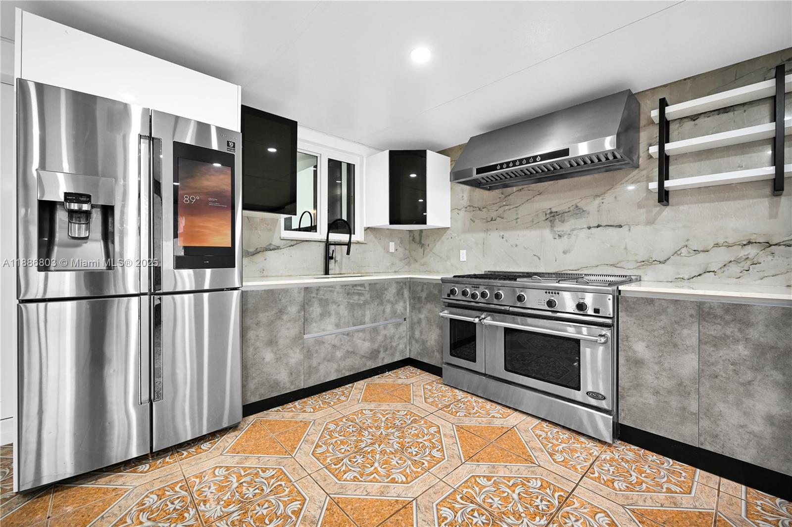 BIRD ESTATES - Residential Lease