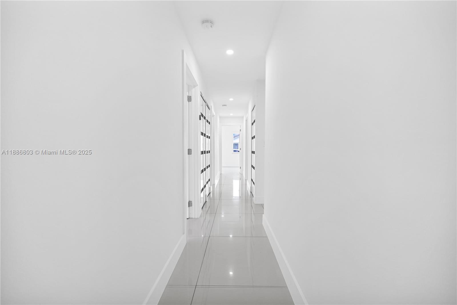 BIRD ESTATES - Residential Lease