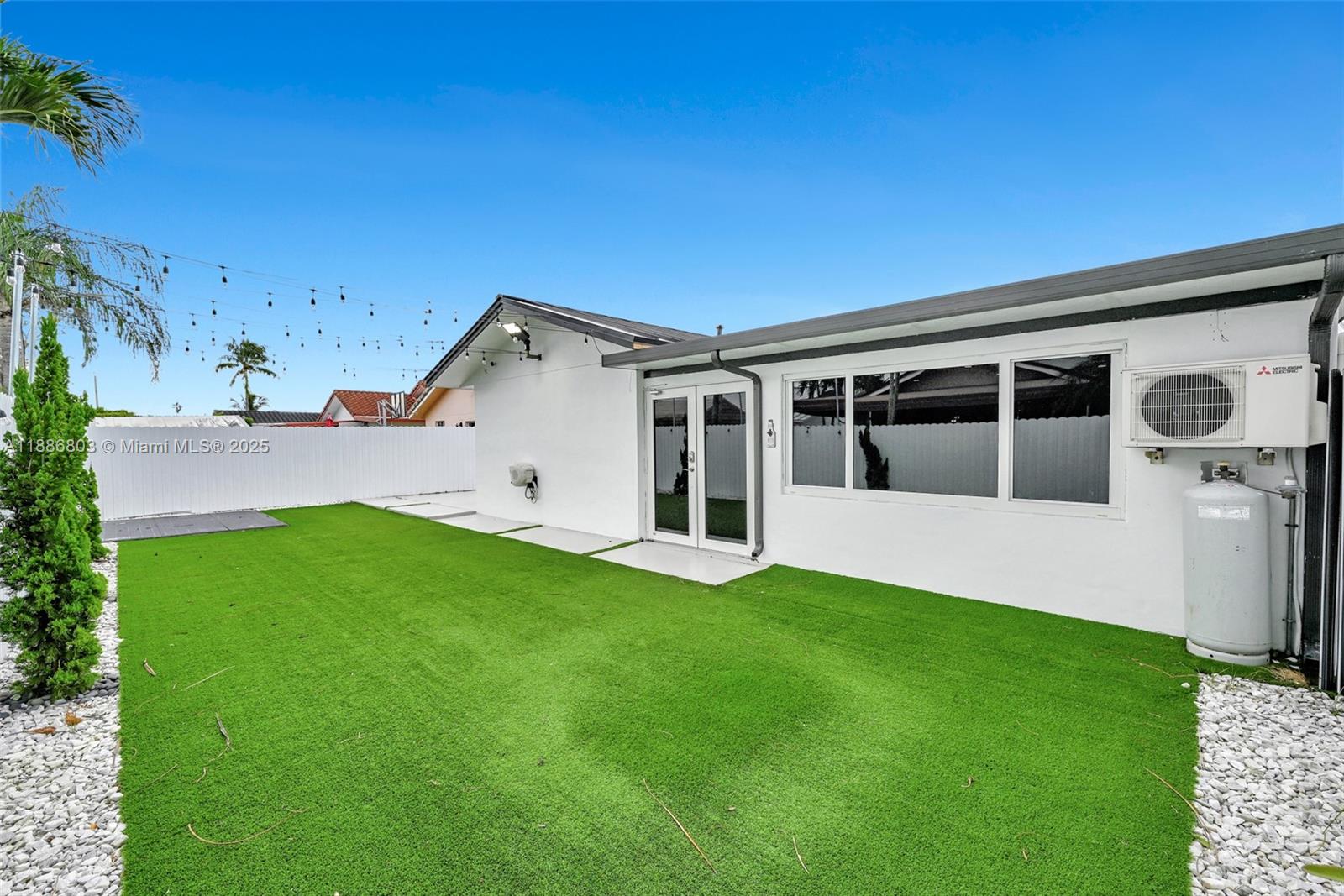 BIRD ESTATES - Residential Lease