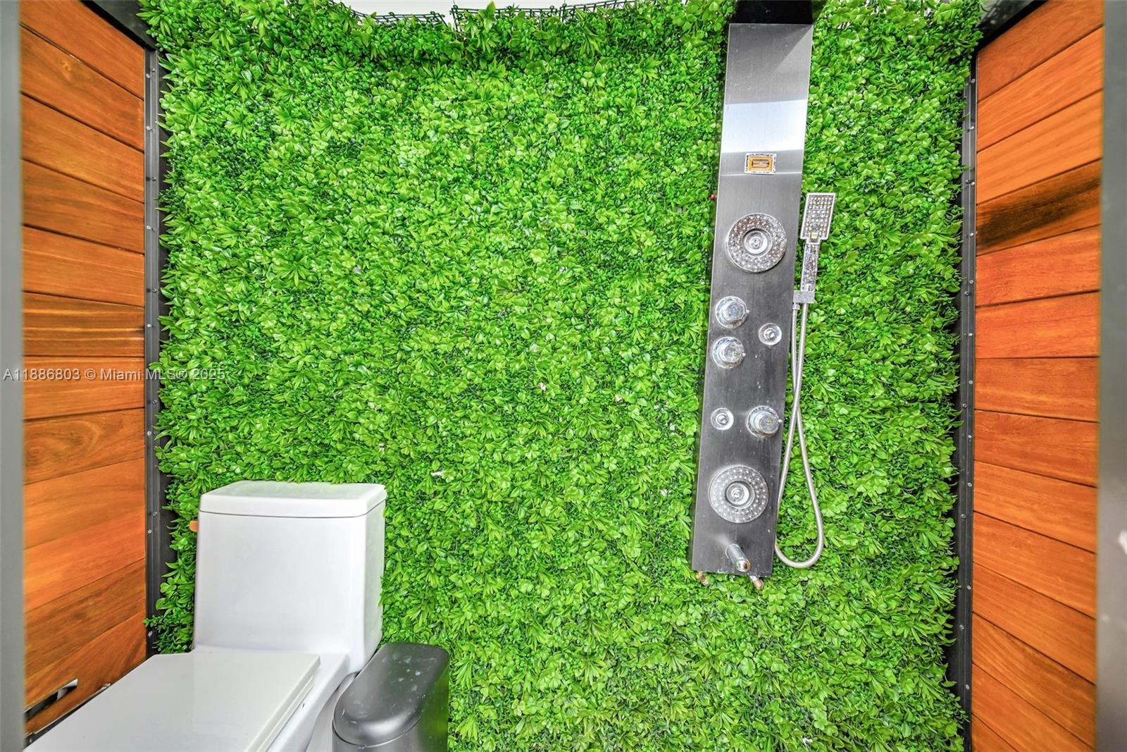 BIRD ESTATES - Residential Lease