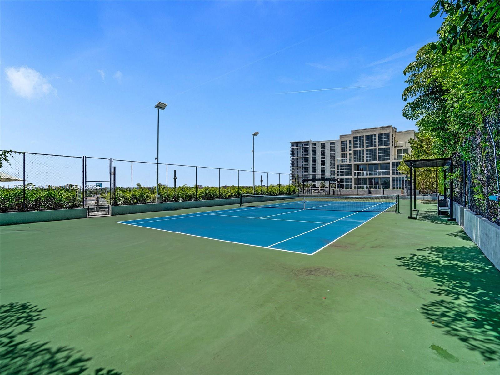 3401 MIDTOWN CONDO - Residential Lease