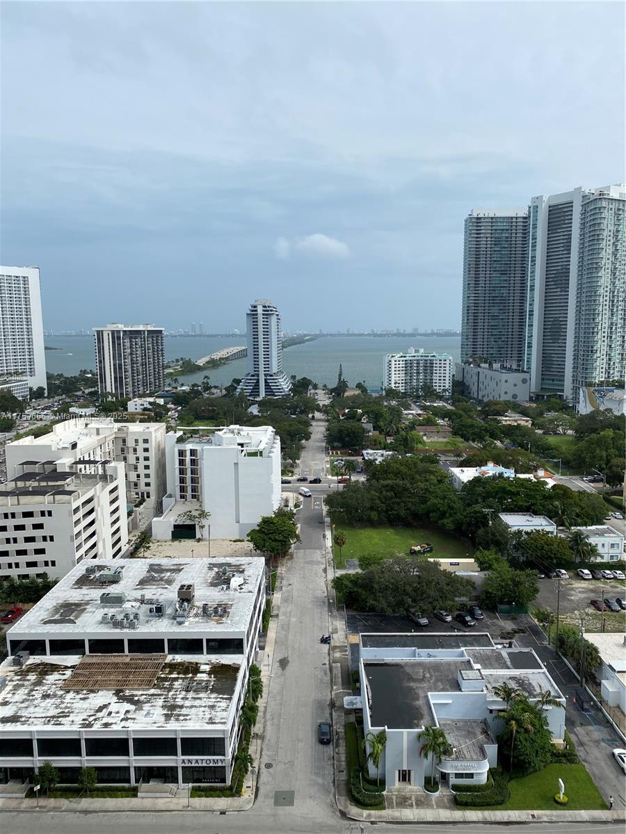 3401 MIDTOWN CONDO - Residential Lease