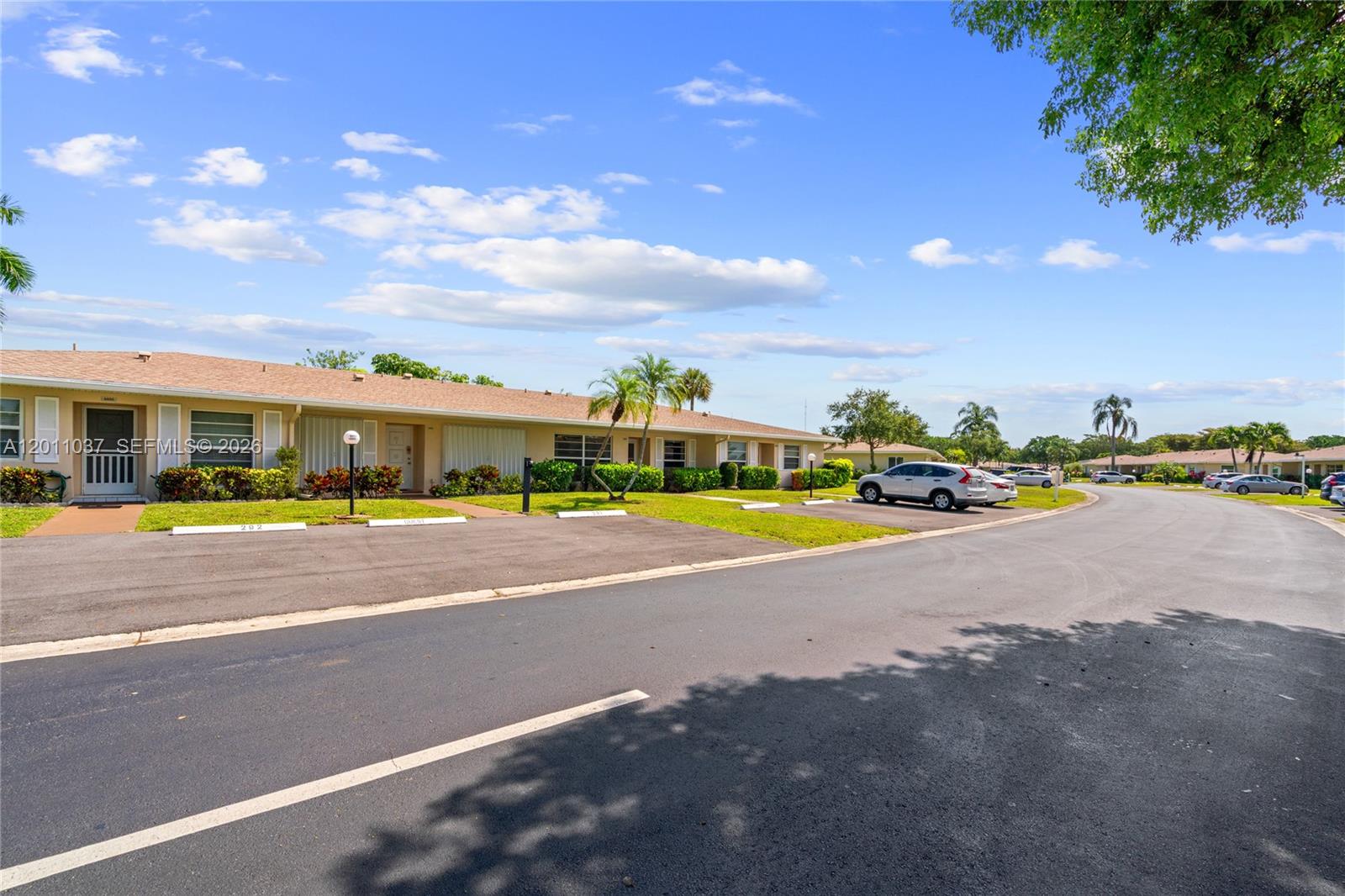 BOCA LAKES CONDO - Residential