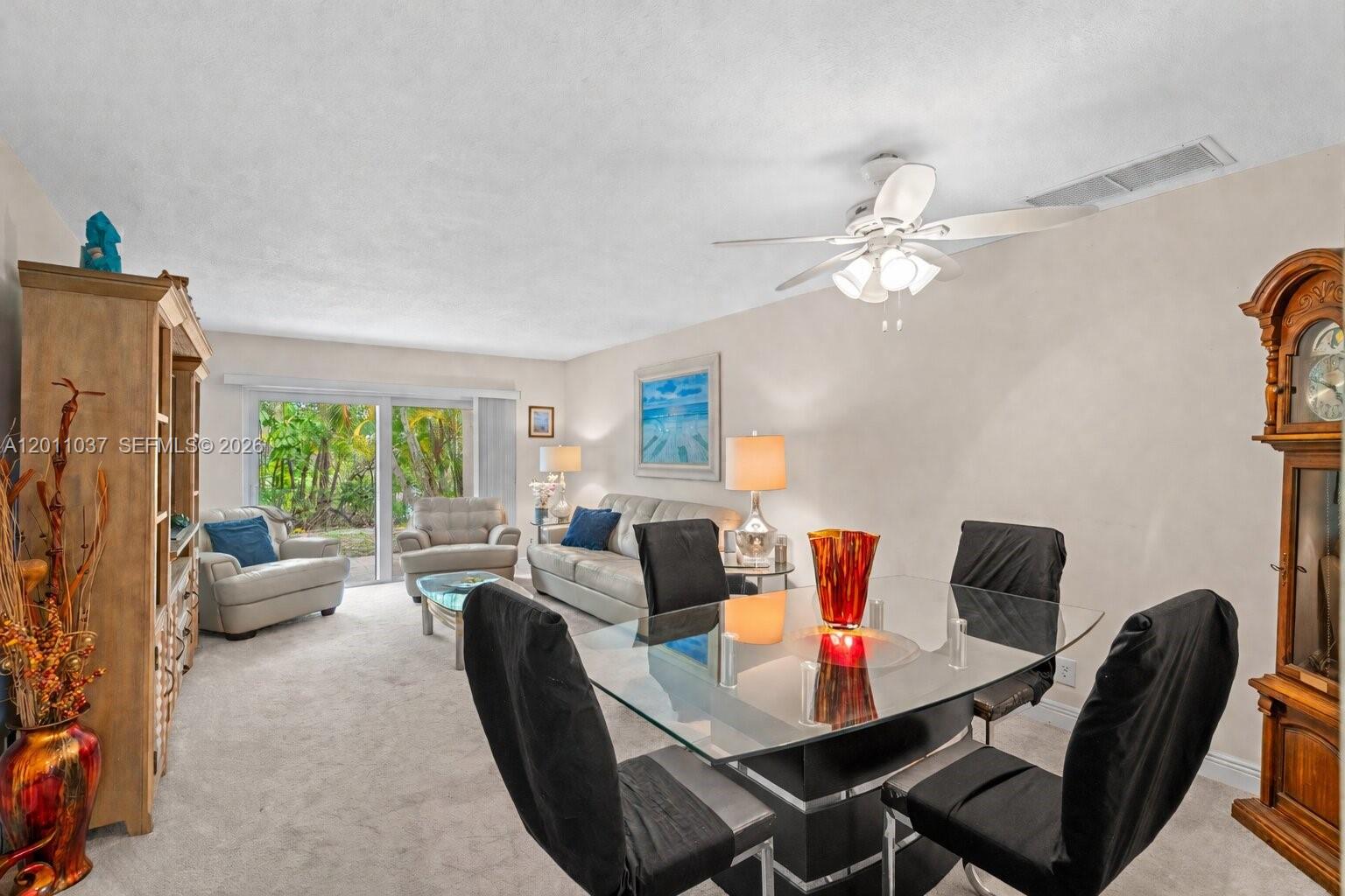 8887 Bella Vista Dr 8887