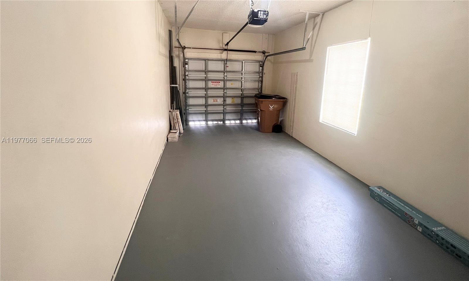 OLYMPIA & YORK RESIDENTIA - Residential Lease