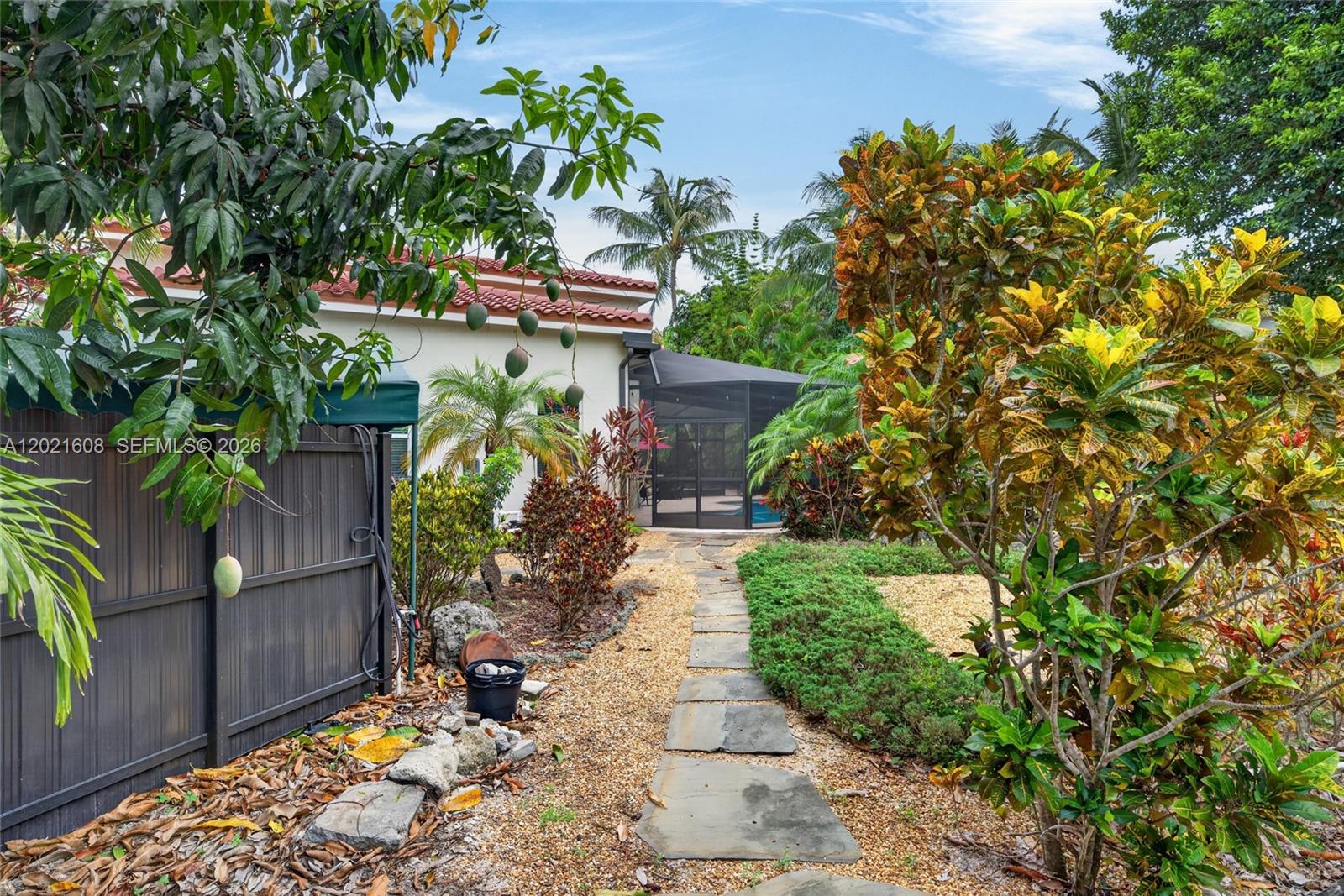 GROVES AT OLD CUTLER - Residential