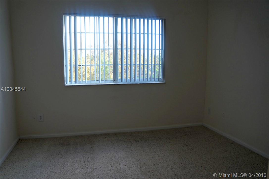 Polo Glen Condo - Residential Lease