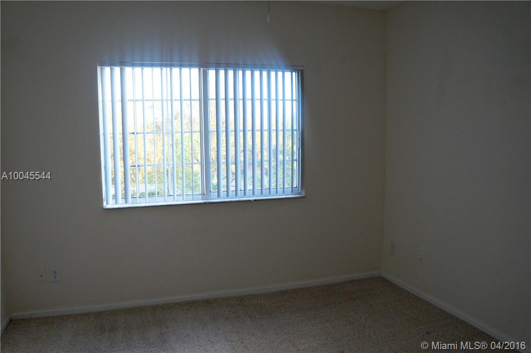 Polo Glen Condo - Residential Lease