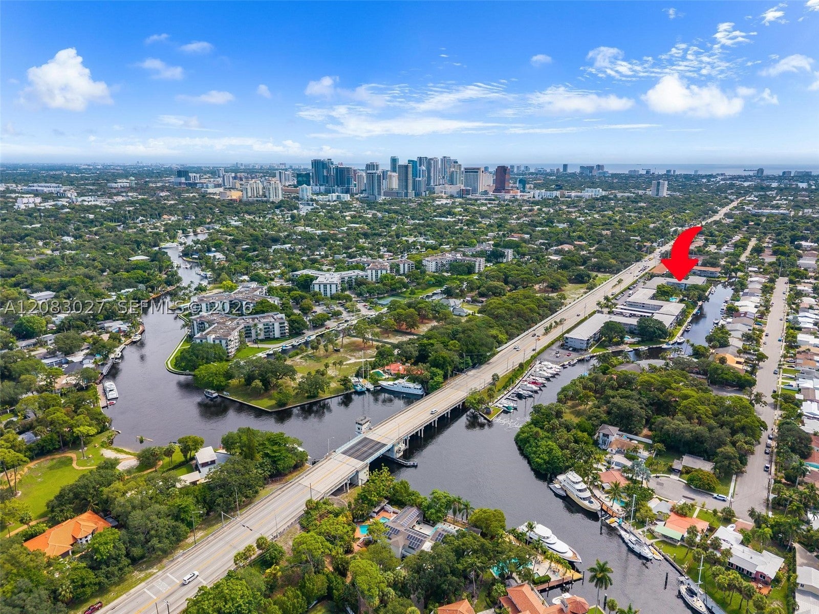 1000 SW 12th St