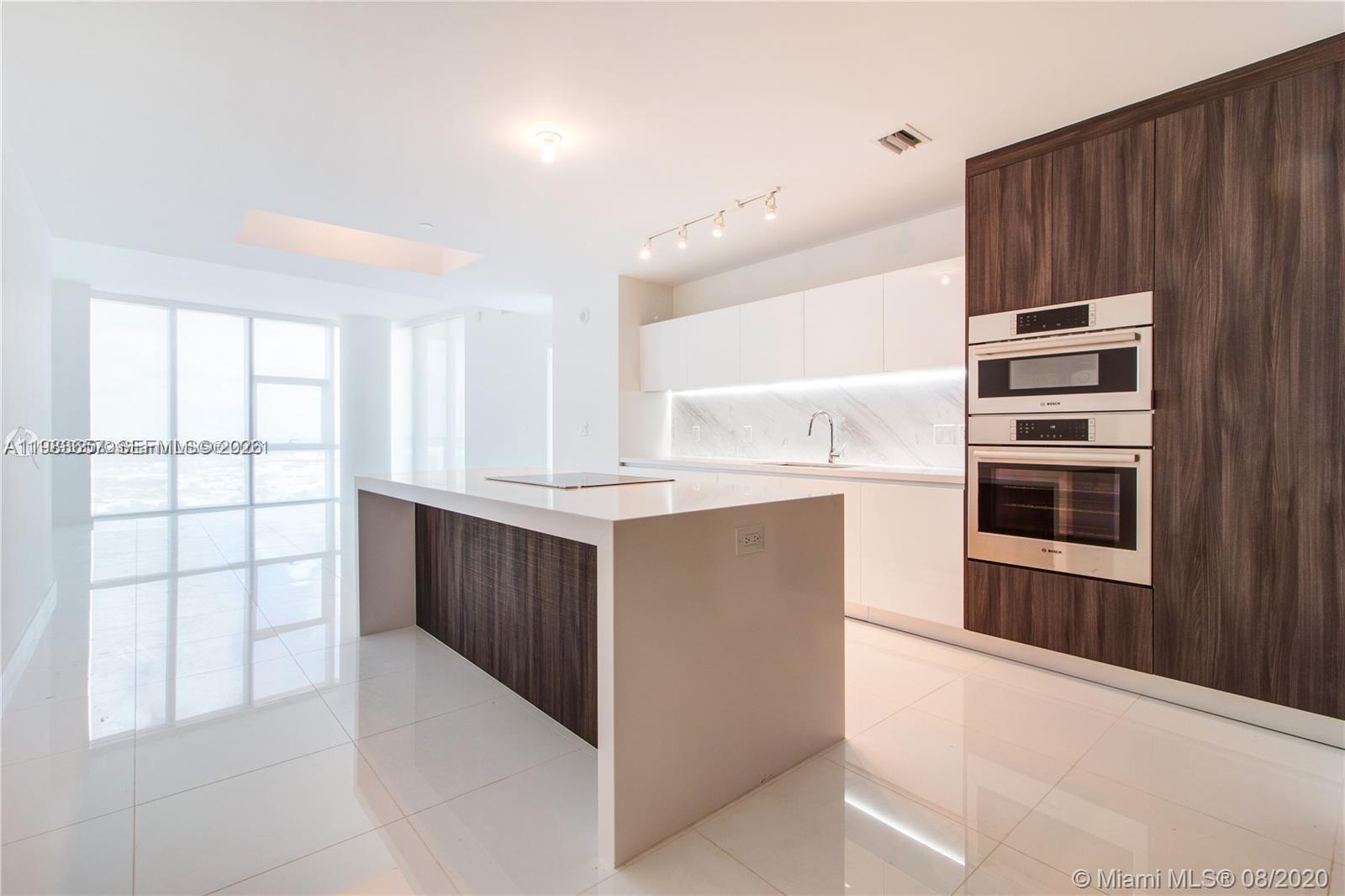 PARAMOUNT MIAMI WORLD - Residential Lease