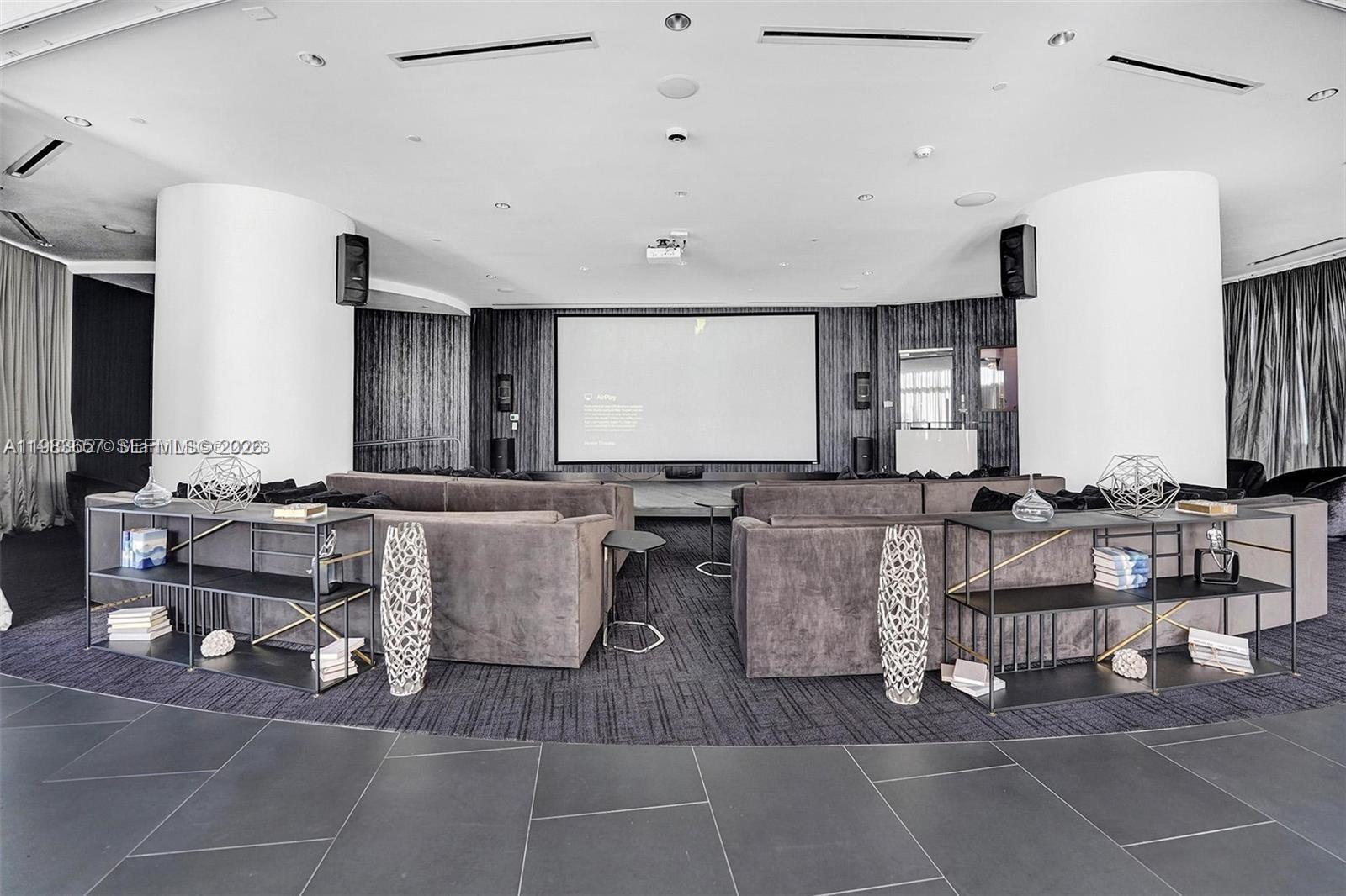 PARAMOUNT MIAMI WORLD - Residential Lease