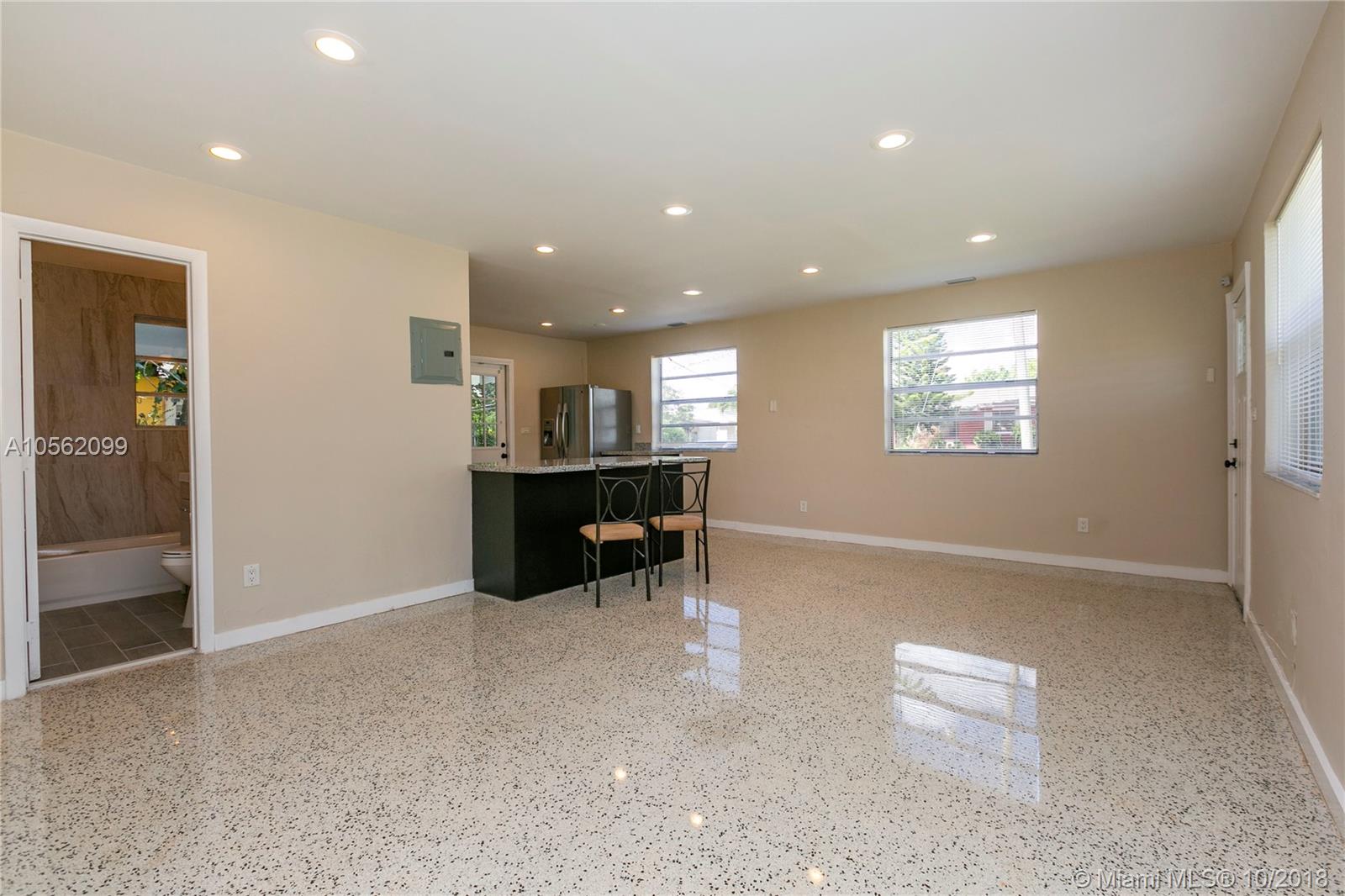 DIXIE HEIGHTS GARDEN - Residential