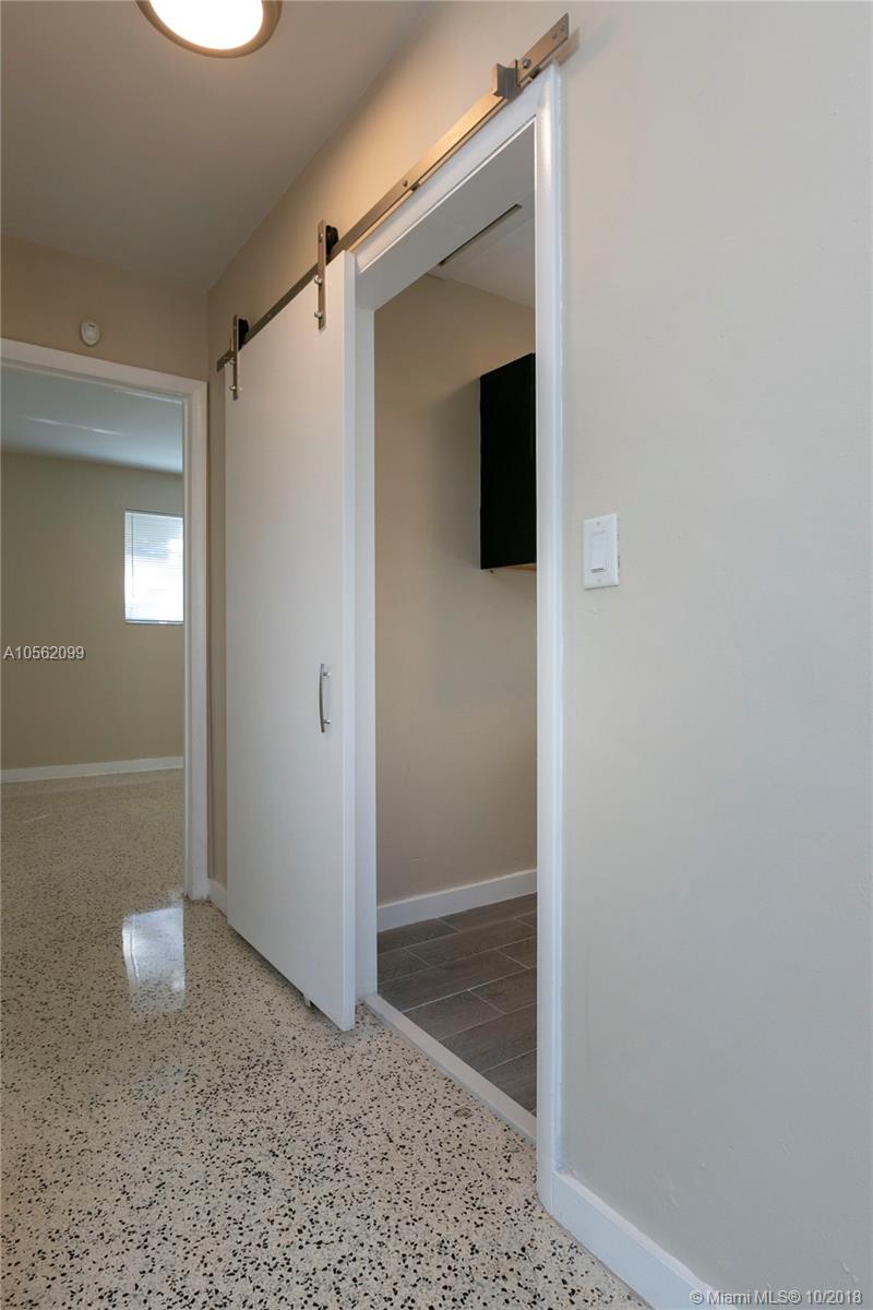 DIXIE HEIGHTS GARDEN - Residential