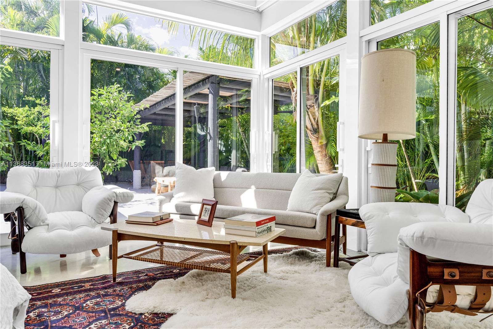 TROPICAL ISLE HOMES SUB 4 - Residential