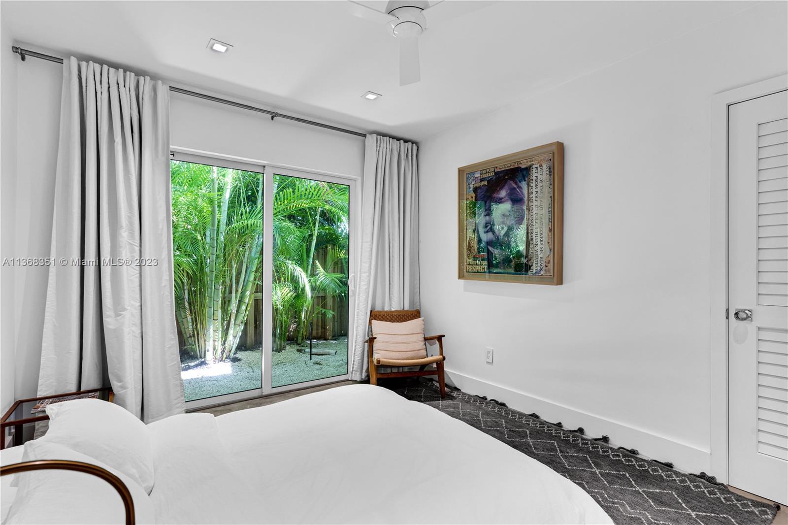 TROPICAL ISLE HOMES SUB 4 - Residential