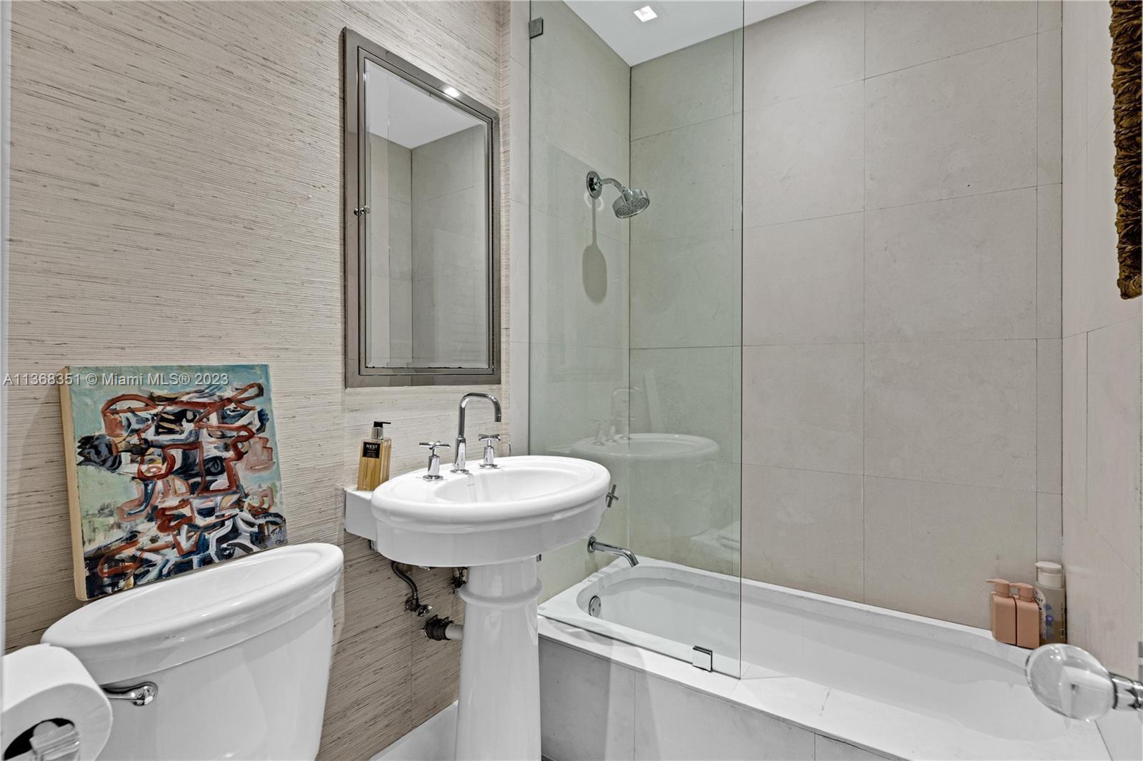 TROPICAL ISLE HOMES SUB 4 - Residential