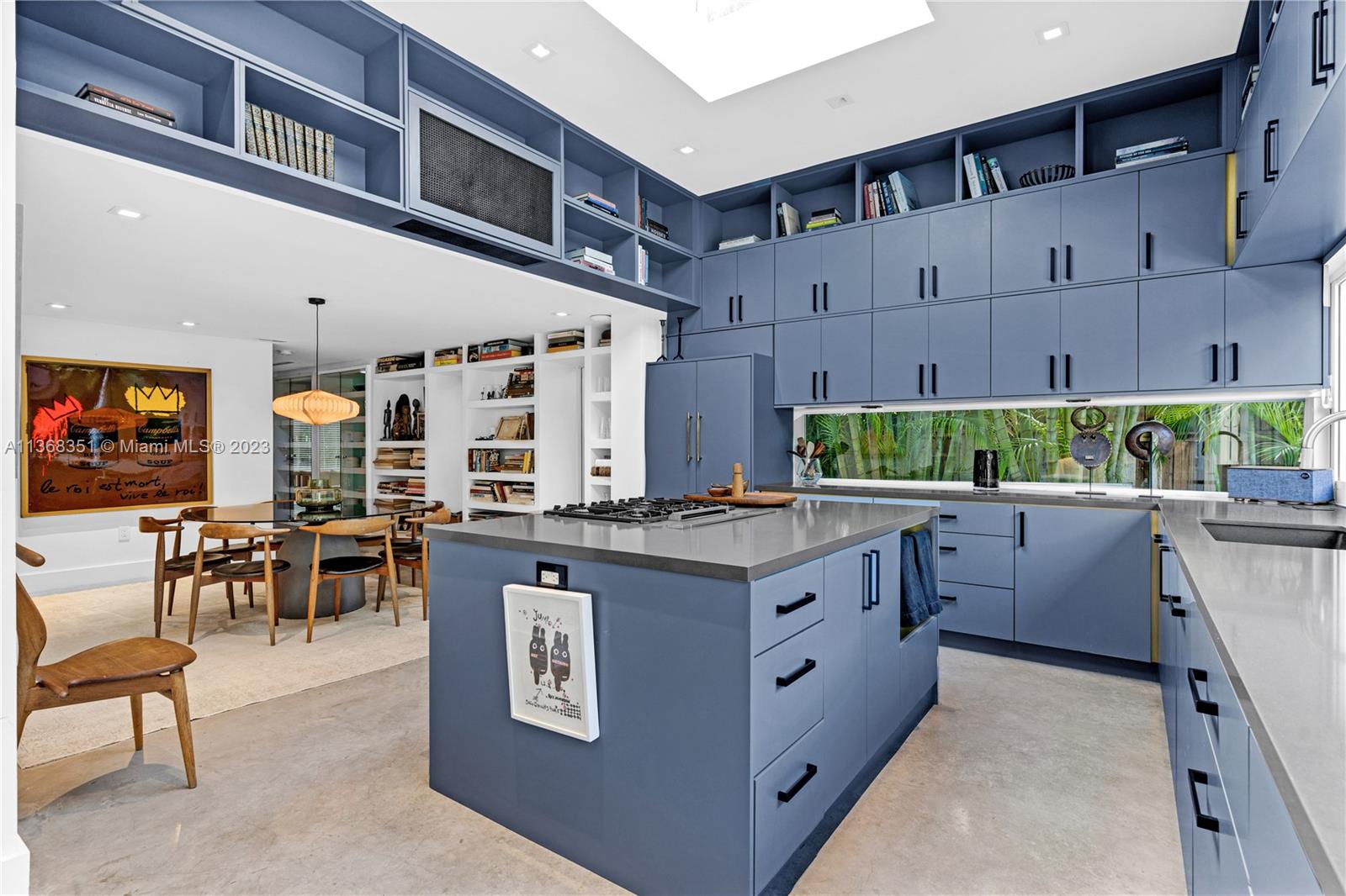 TROPICAL ISLE HOMES SUB 4 - Residential