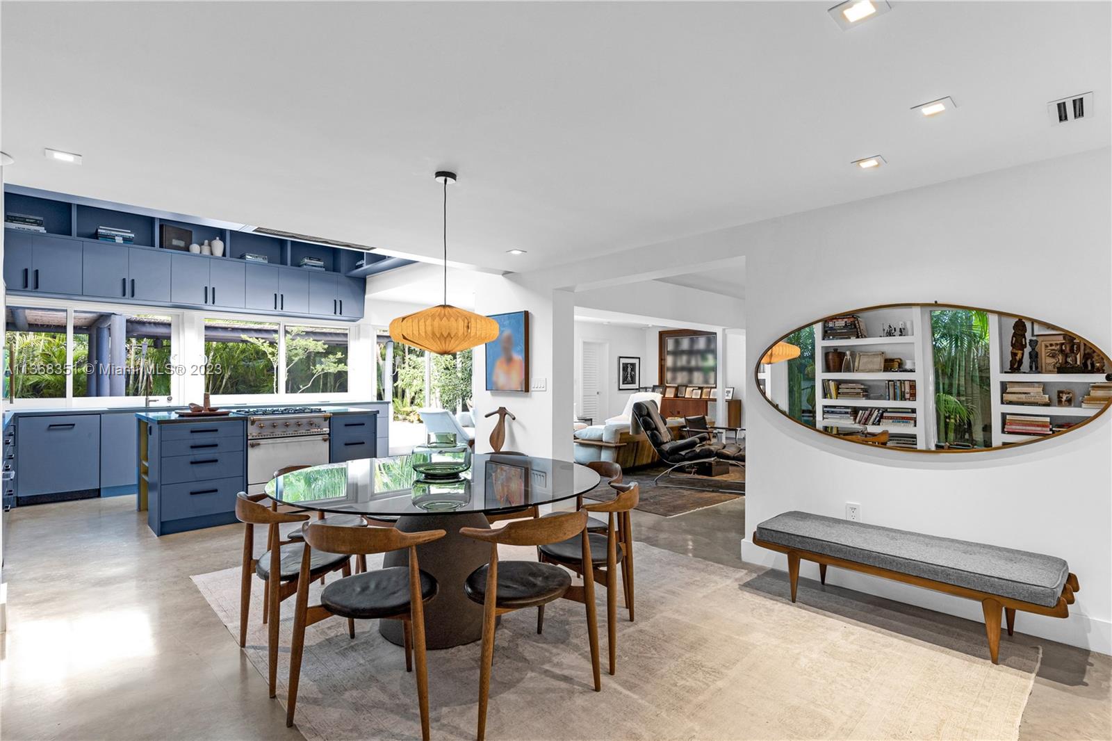 TROPICAL ISLE HOMES SUB 4 - Residential