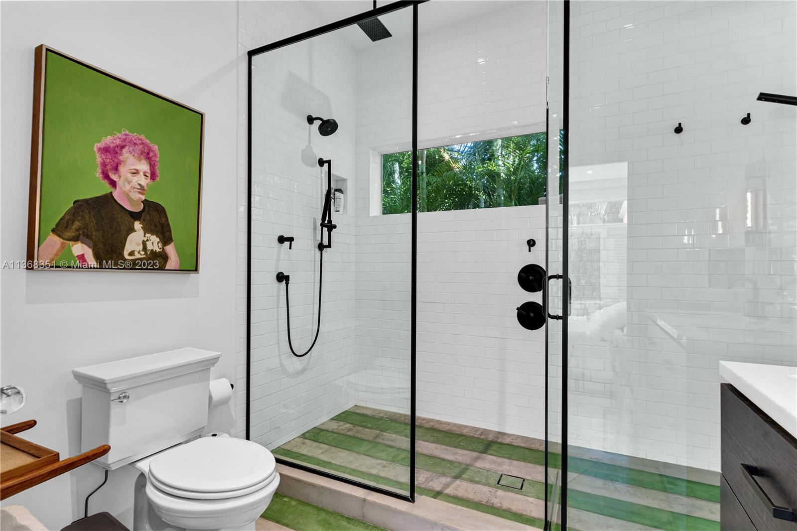 TROPICAL ISLE HOMES SUB 4 - Residential