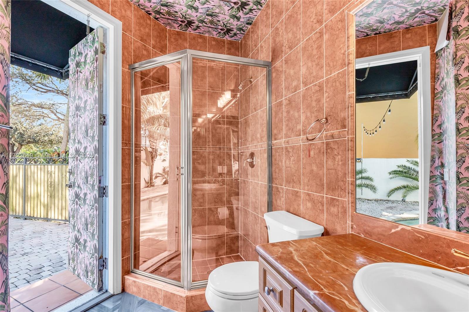 3RD ADDN TO ROYAL OAKS - Residential