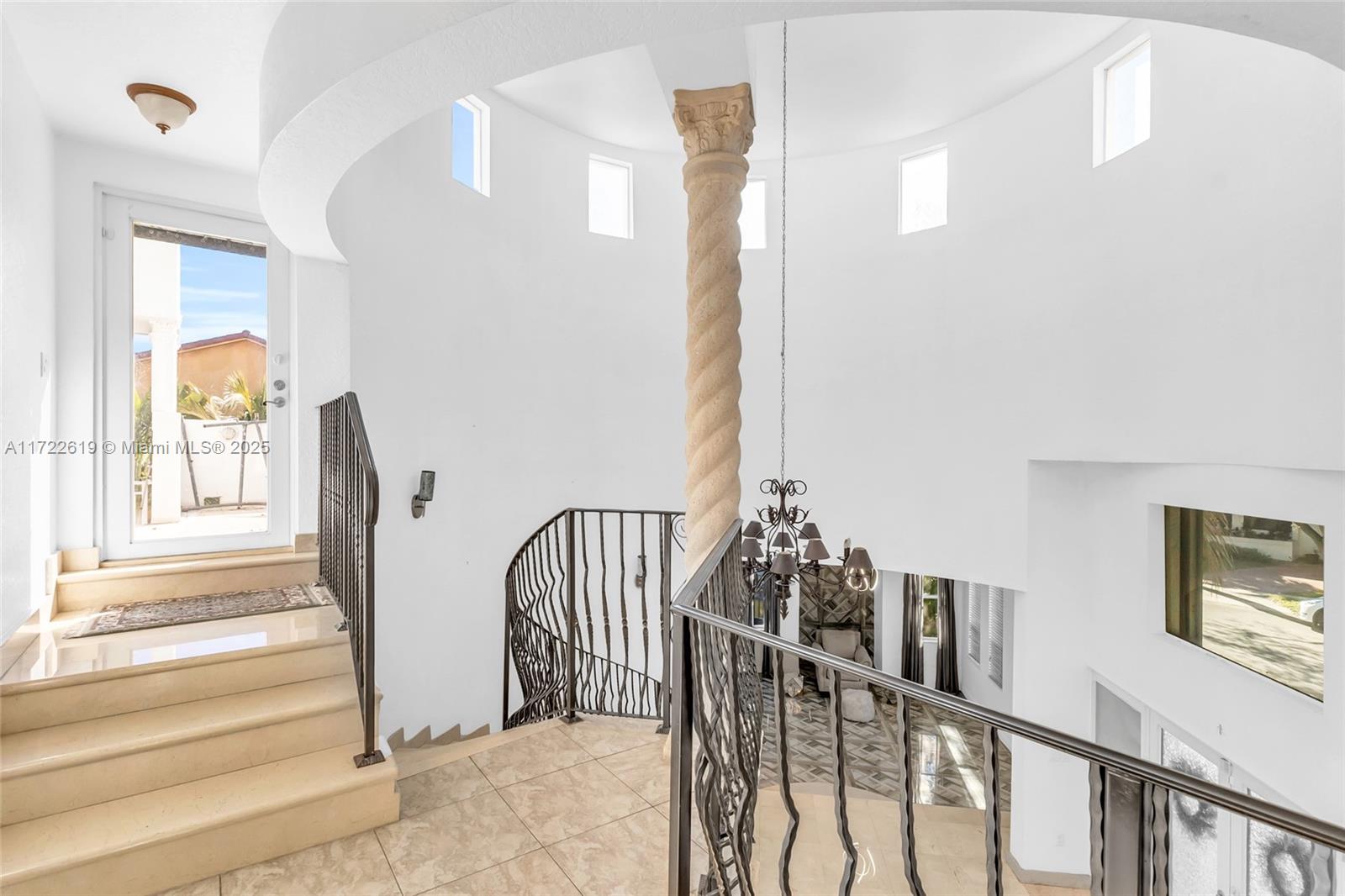 3RD ADDN TO ROYAL OAKS - Residential