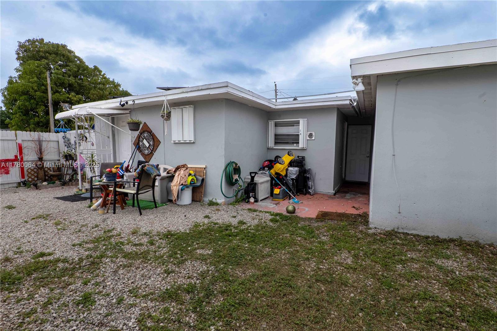 THE TROPICS AMD PLAT - Residential Income