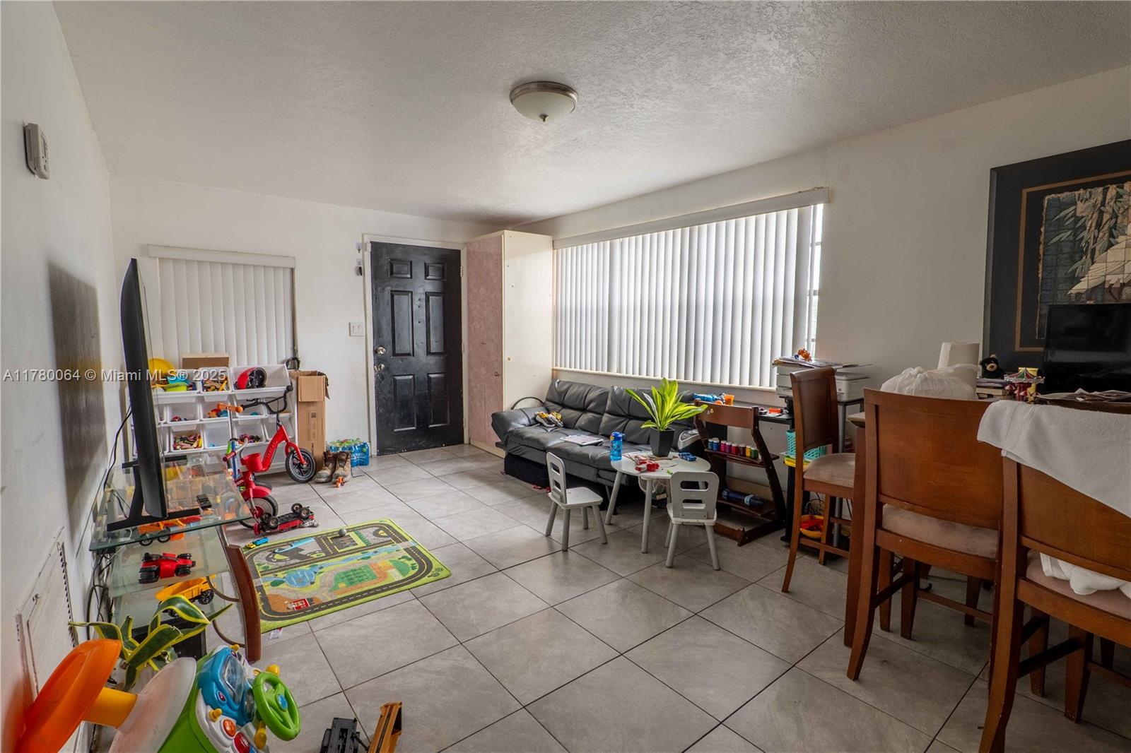 THE TROPICS AMD PLAT - Residential Income