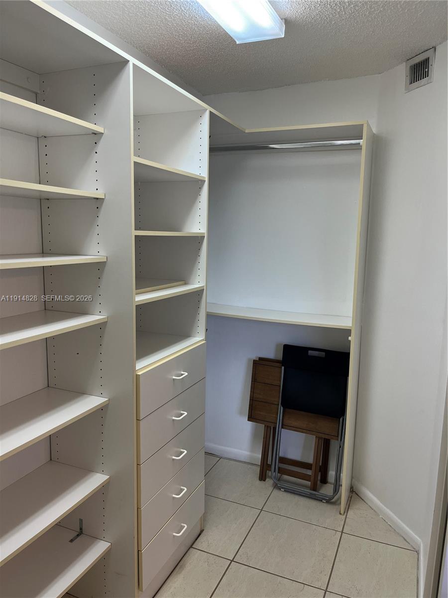 SUFFOLK AT CENTURY VILLAG - Residential