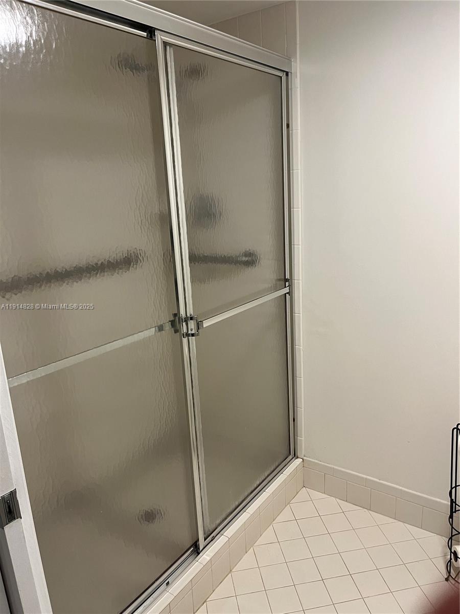 SUFFOLK AT CENTURY VILLAG - Residential