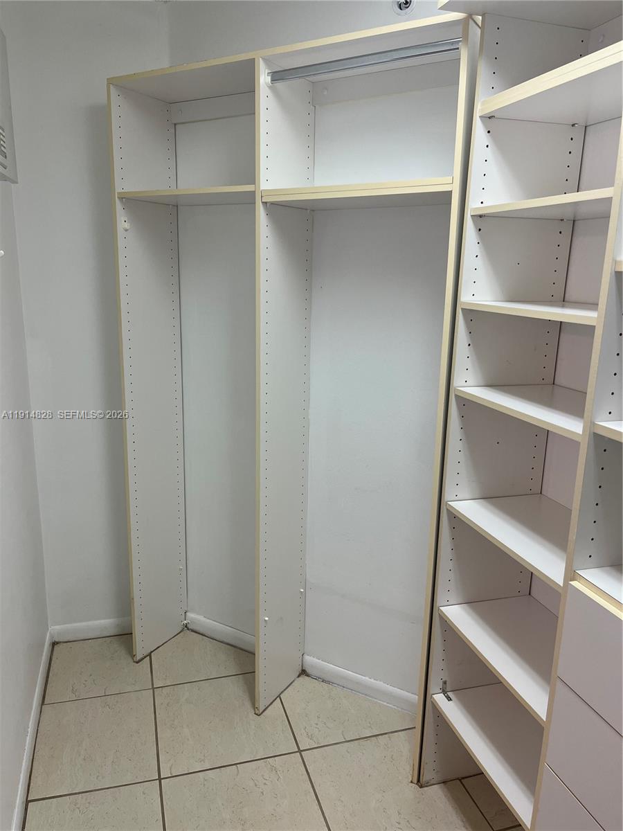 SUFFOLK AT CENTURY VILLAG - Residential