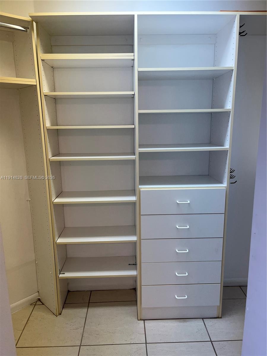 SUFFOLK AT CENTURY VILLAG - Residential