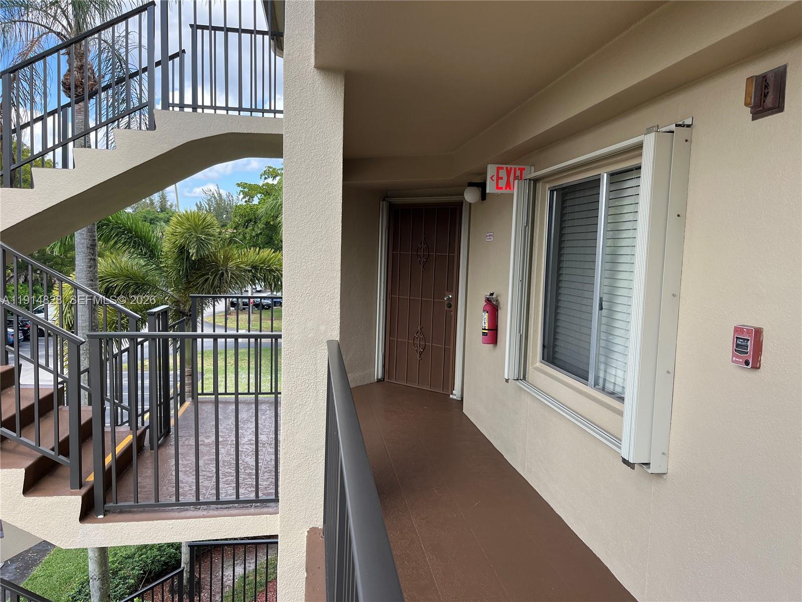 SUFFOLK AT CENTURY VILLAG - Residential