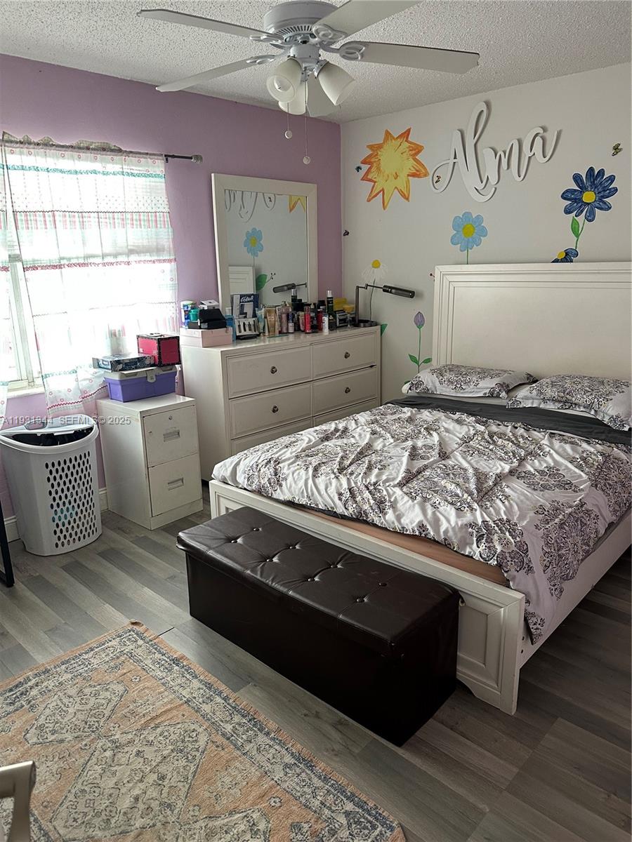 BARBELLA SUB 1ST ADDN - Residential