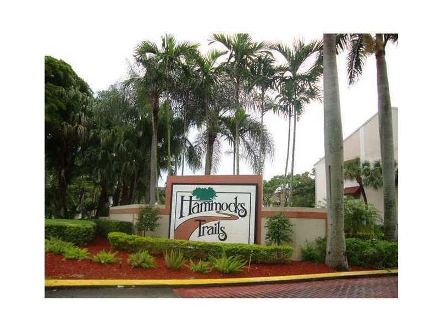 Please READ BROKERS REMARKS, INCOMPLETE OFFER WILL NOT PROCESSED. SEND OFFER IN PDF FILE.Excellent condition, FIRST MONTH AND 2 MONTHS SECURITY DEPOSIT.ANY QUESTIONS EMAIL LISTING AGENT. Water include. Third floor . No PETS allowed by association