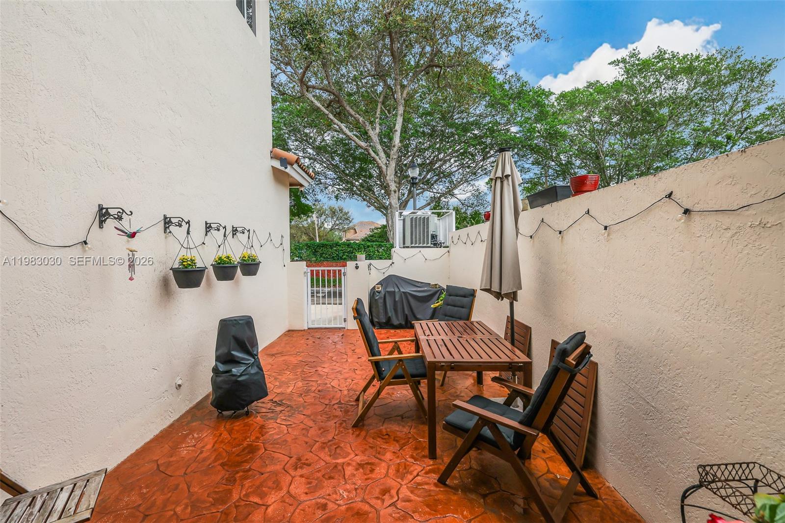 CALI GREENS - Residential