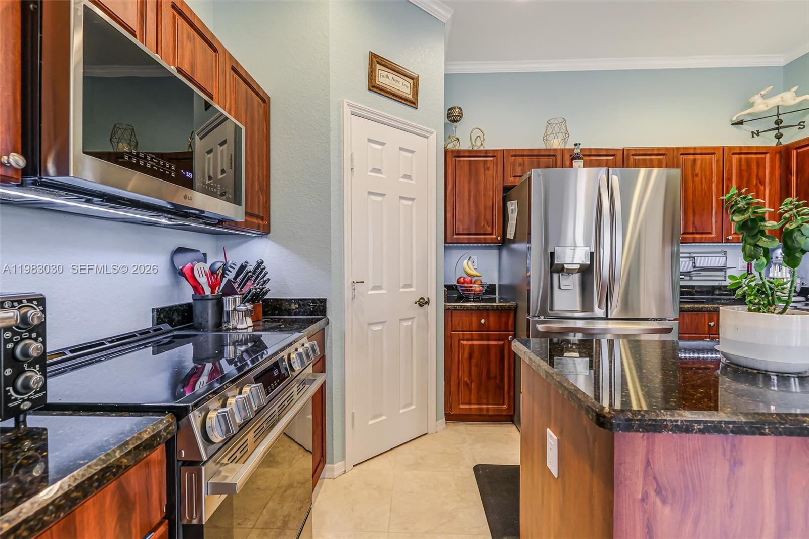 CALI GREENS - Residential