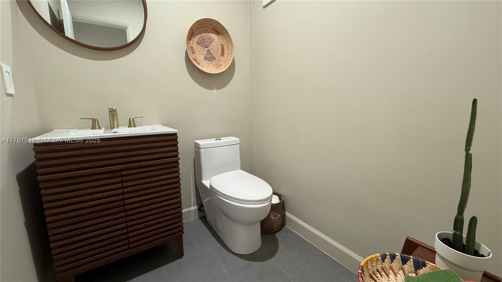 SECOND ADDN TO KINGS BAY - Residential Lease