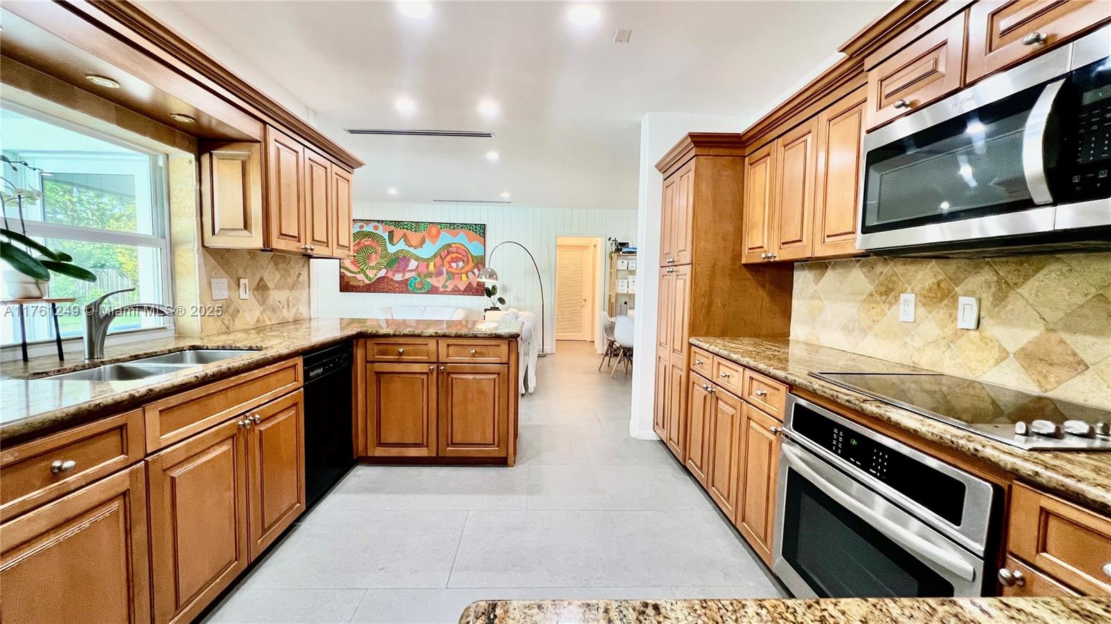 SECOND ADDN TO KINGS BAY - Residential Lease