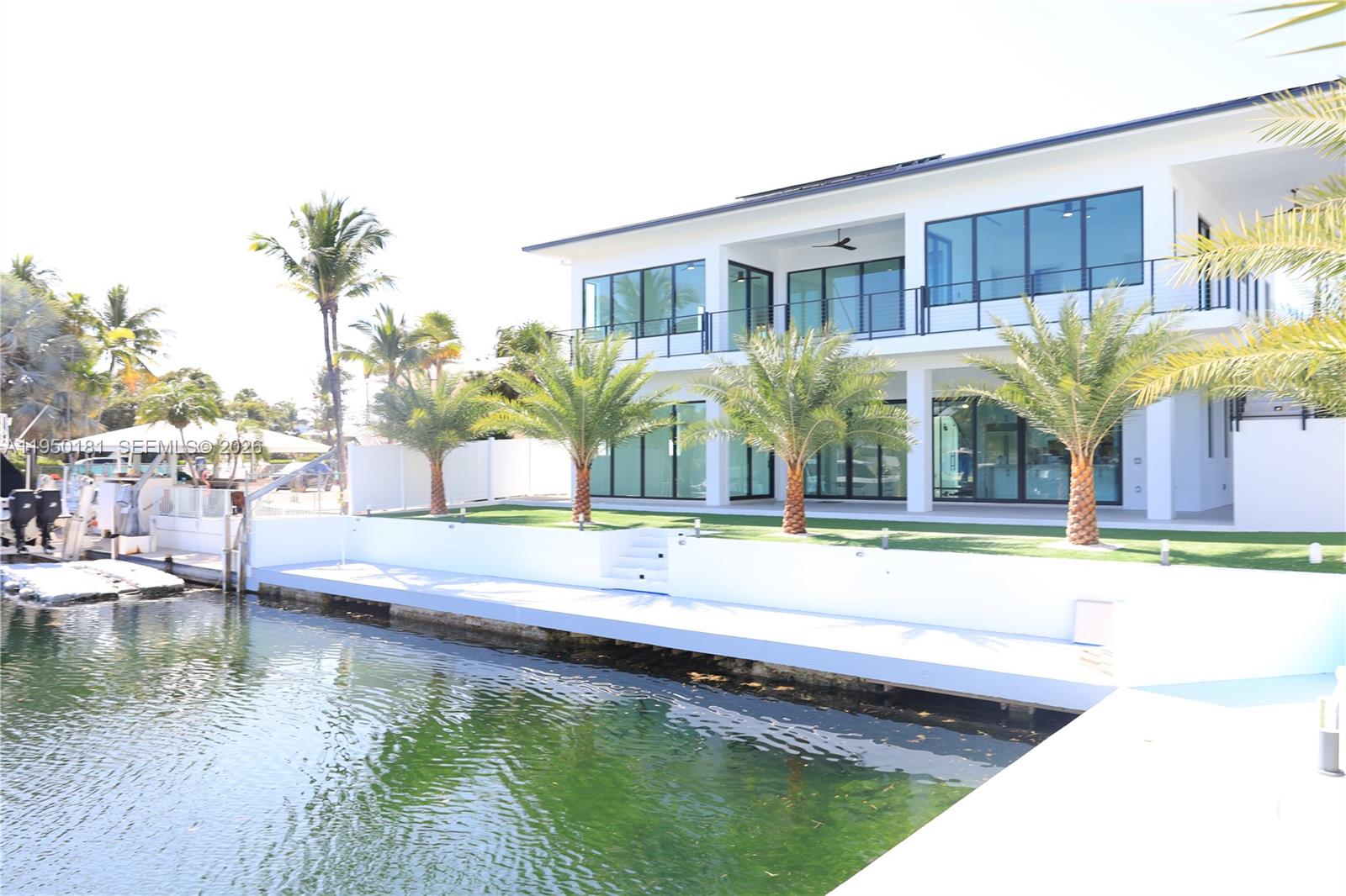 PORT LARGO 3RD ADD - Residential