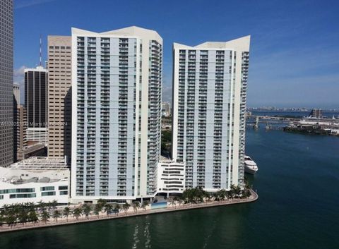 325 S Biscayne Blvd 4322 Miami FL 33131