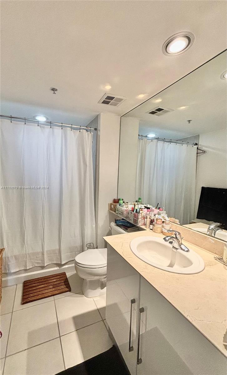 ONE MIAMI WEST CONDO - Residential Lease