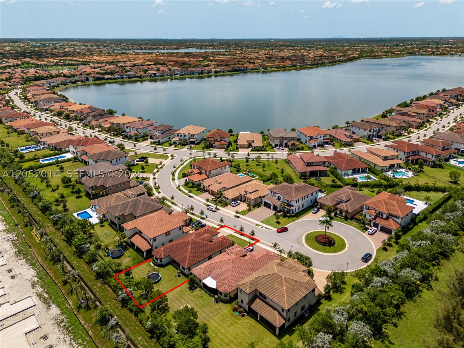 12835 Bayside Ct