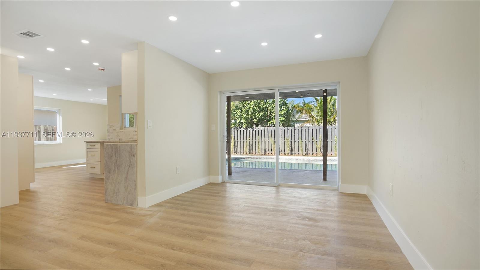 SUNRISE GOLF VILLAGE SEC - Residential