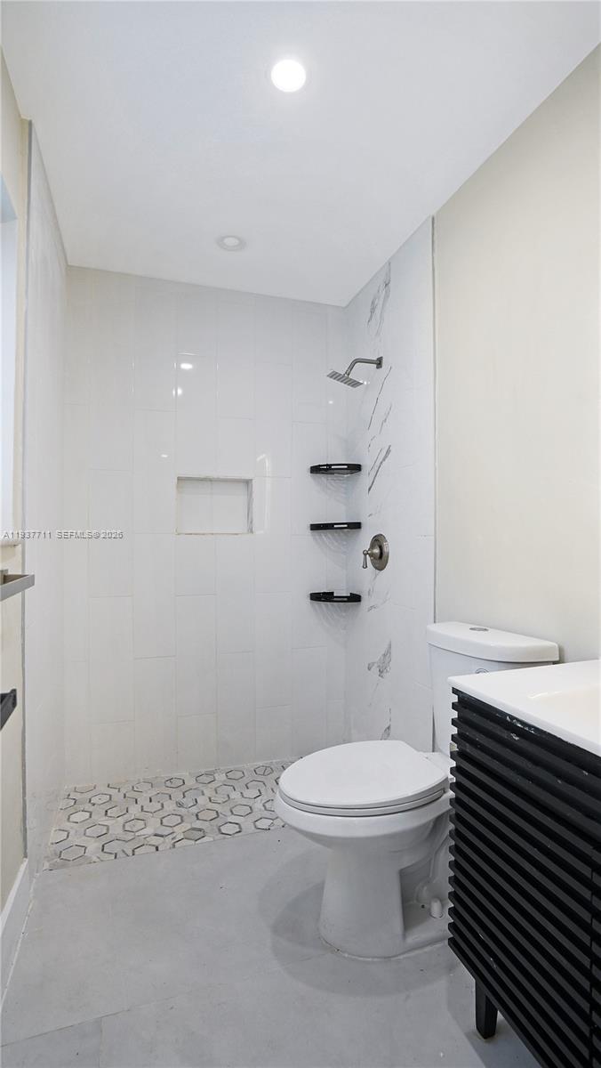 SUNRISE GOLF VILLAGE SEC - Residential