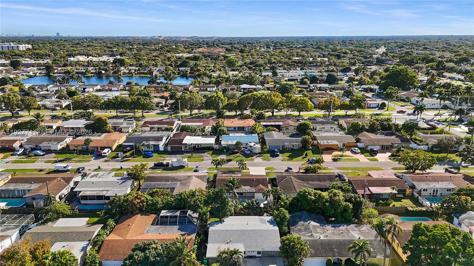 SUNRISE GOLF VILLAGE SEC - Residential